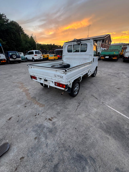 White 2000 Honda Acty 4x4 kei truck, photo 5 of 13