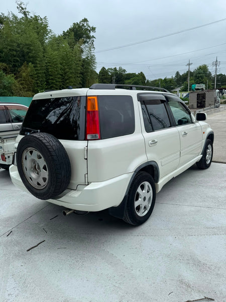 White 1999 Honda CR-V 4WD SUV, photo 4 of 15