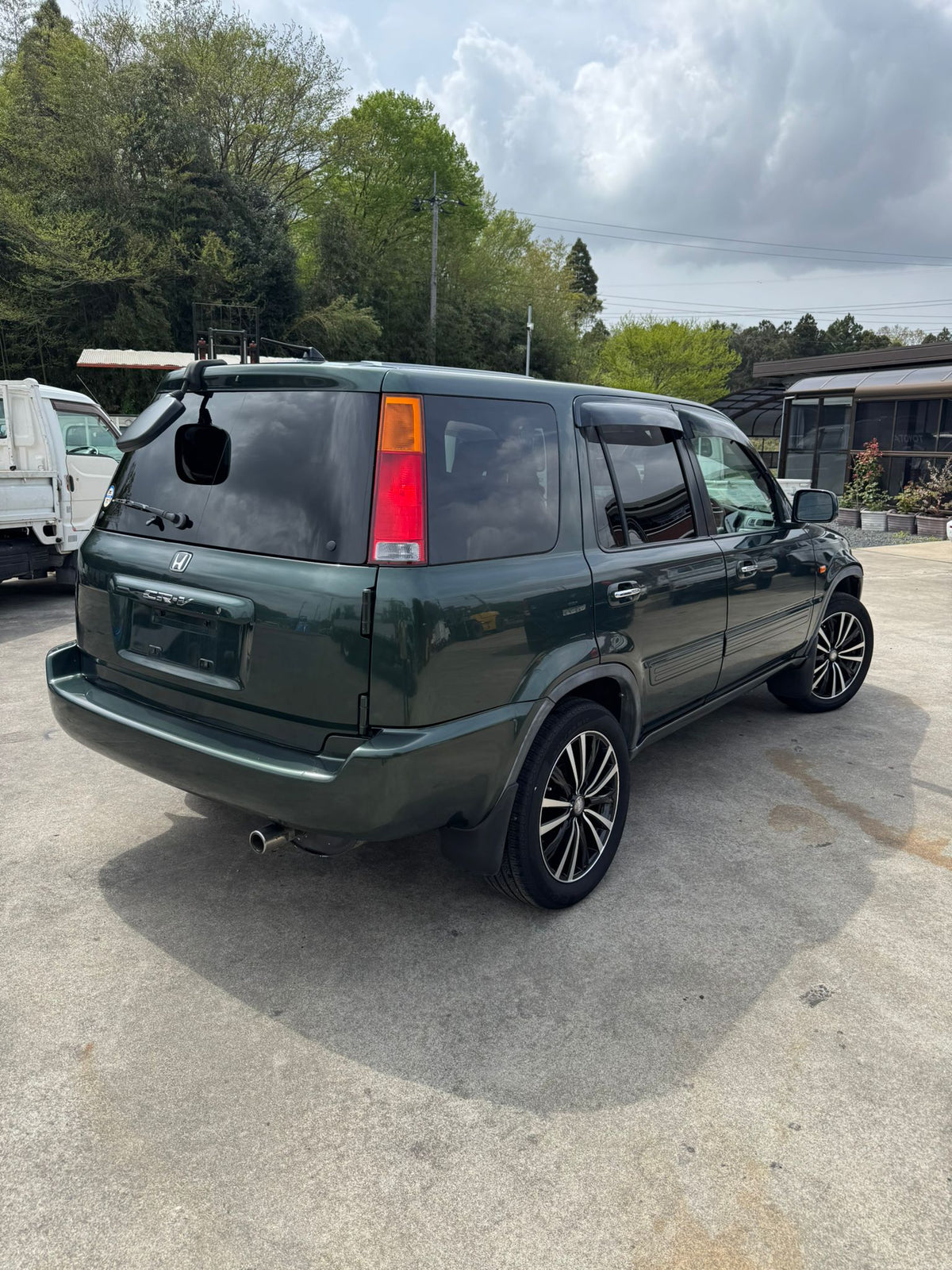 Green 1999 Honda CR-V 4WD SUV, photo 3 of 18