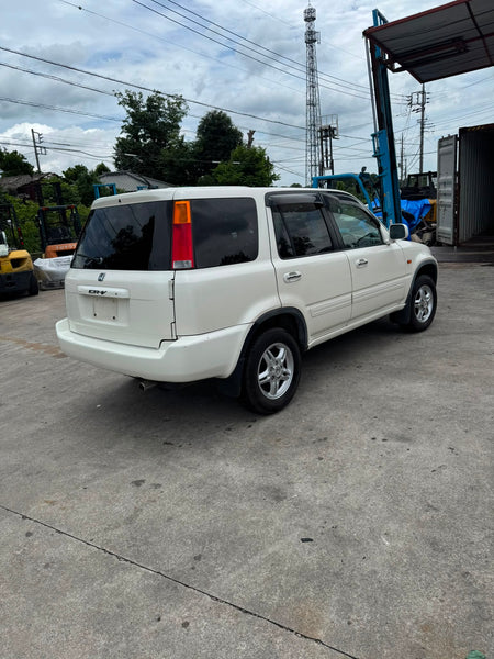 White 1999 Honda CR-V 2WD SUV, photo 3 of 16