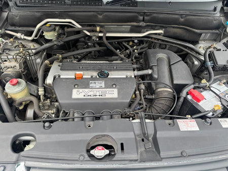 Silver 2001 Honda CR-V 2WD SUV, photo 15 of 17