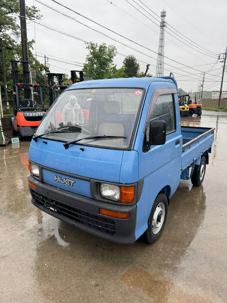 Blue 1994 Daihatsu Hijet 4x4 kei truck, photo 5 of 13