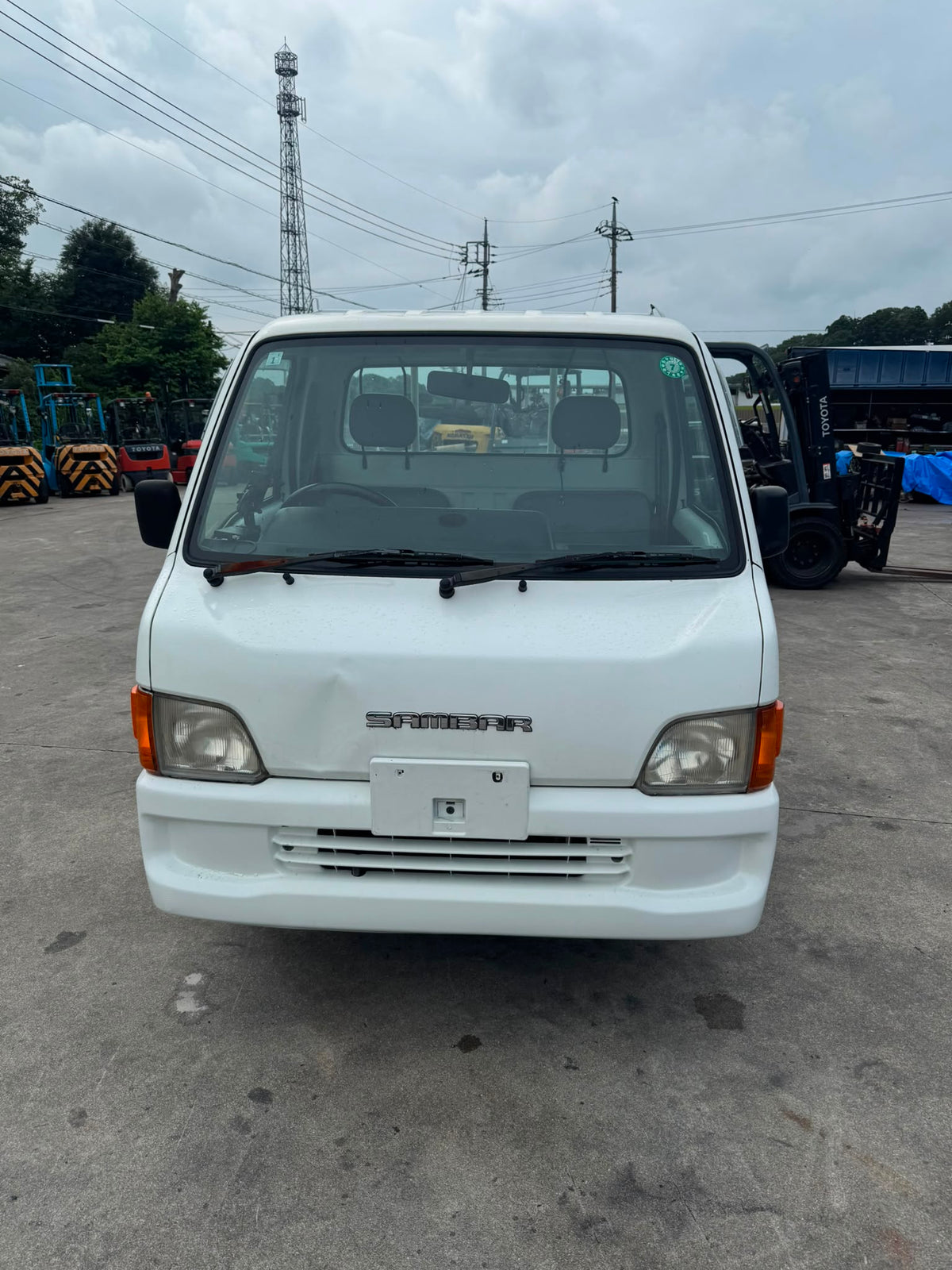White 2001 Subaru Sambar 4x4 kei truck, photo 2 of 15