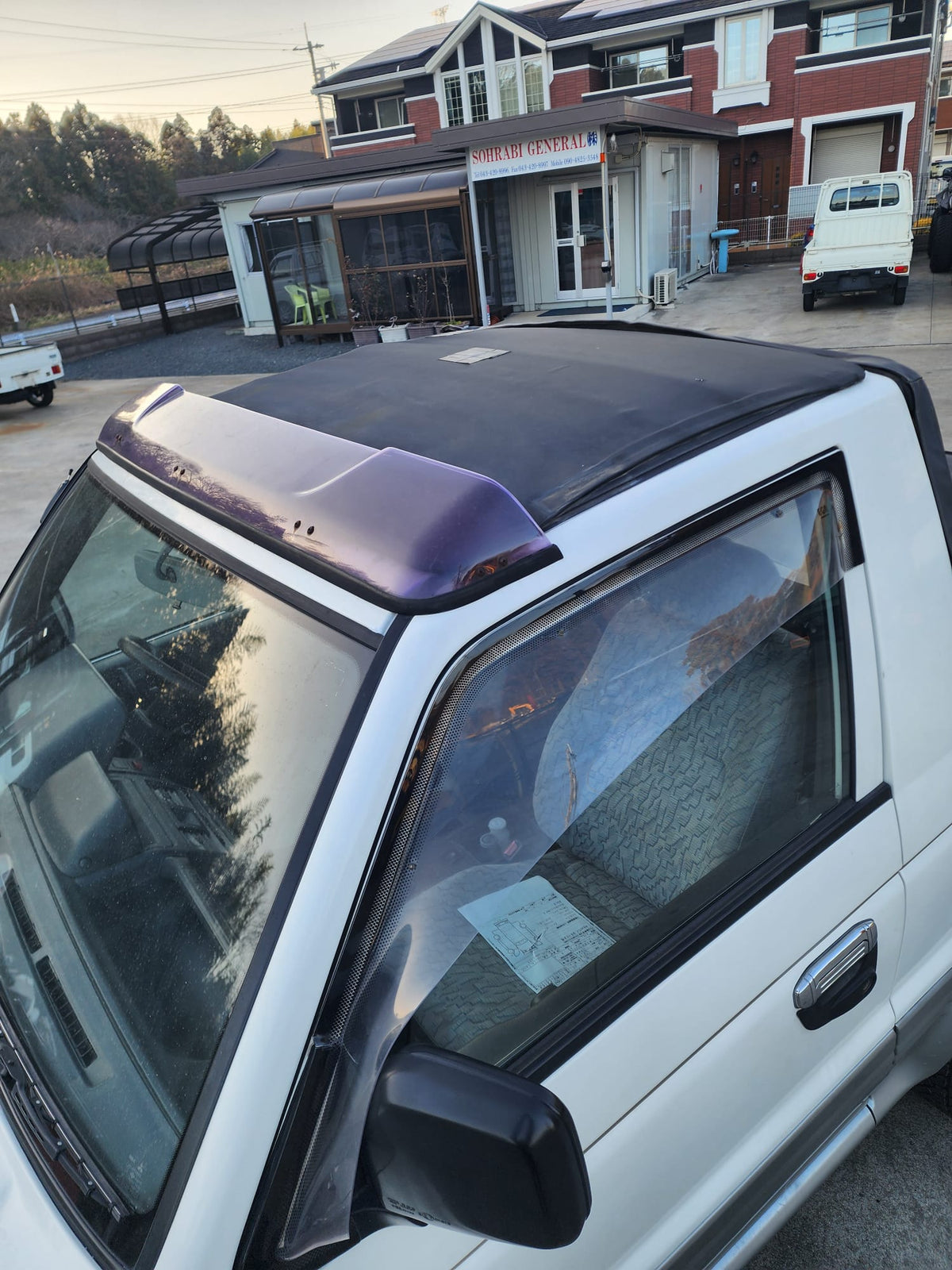 White and silver 1996 Mitsubishi Pajero Canvas Top 4WD SUV, photo 12 of 24