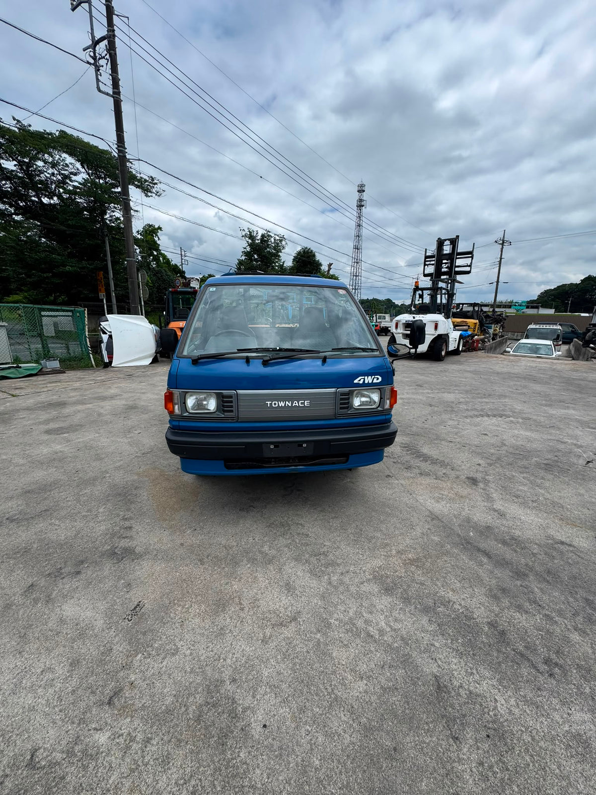 Blue 1995 Toyota TownAce Dump Truck 4x4 M/T, photo 2 of 18