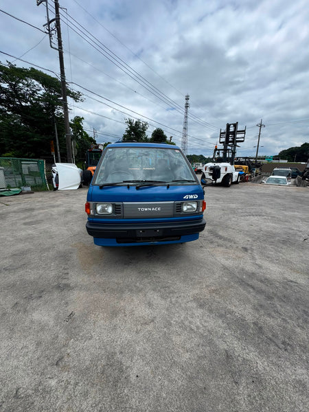 Blue 1995 Toyota TownAce Dump Truck 4x4 M/T, photo 2 of 18