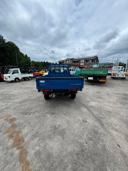 Blue 1995 Toyota TownAce Dump Truck 4x4 M/T, photo 5 of 18