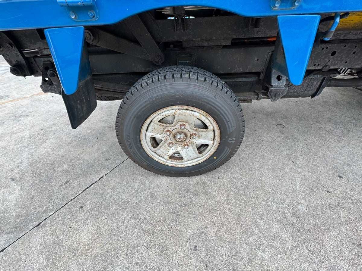 Blue 1995 Toyota TownAce Dump Truck 4x4 M/T, photo 8 of 18