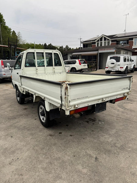 White 1999 Toyota LiteAce Truck 4x4, photo 5 of 15