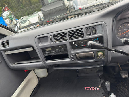 White 1999 Toyota LiteAce Truck 4x4, photo 11 of 15