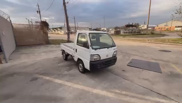 White 1997 Honda Acty 4x4 kei truck, video
