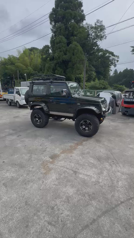 Black 1996 Suzuki Jimny Sierra 4x4 kei SUV, video